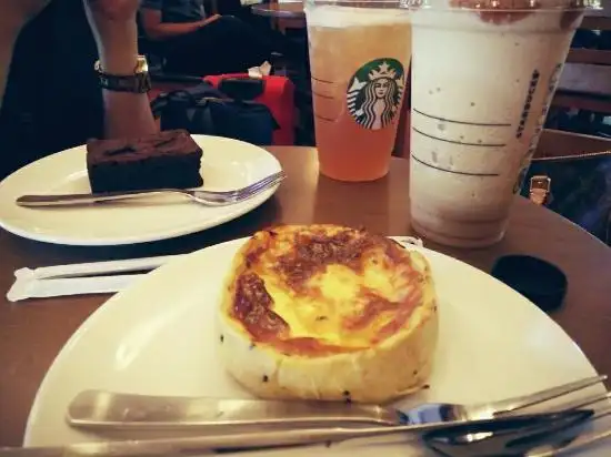 Starbucks Ngurah Rai