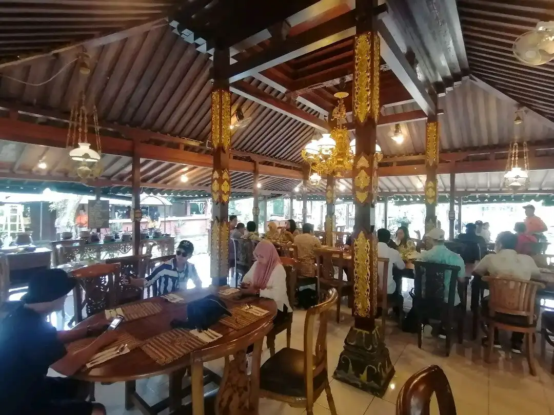 Sekar Kedaton Restaurant