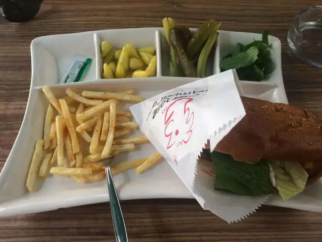 Cengiz Hamburger & G3'nin yemek ve ambiyans fotoğrafları 1