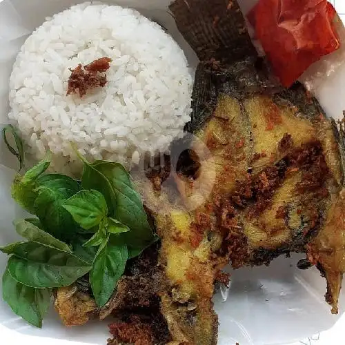 Gambar Makanan Warung Nasi Mamah, Sudirman 3