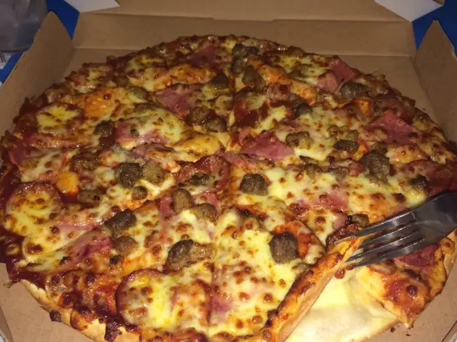 Domino's Pizza Food Photo 8