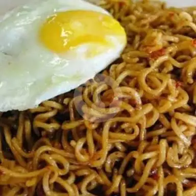 Gambar Makanan Nasi Goreng Sedap Malam Anis, Bekasi Barat 6