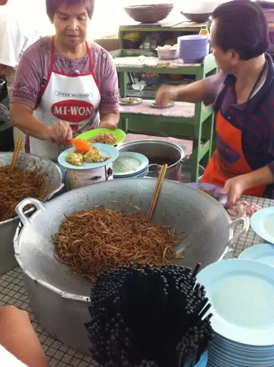 Chung Ling High School Canteen Food Photo 16