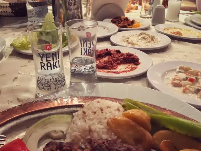 Zeytinburnu Askeri Gazino'nin yemek ve ambiyans fotoğrafları 12