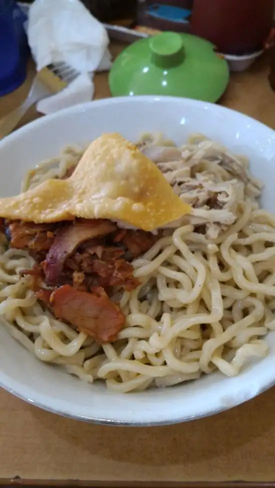 Gambar Makanan Bakmi Bintang Gading / Bakmi Makassar 14