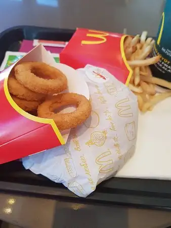 McDonald's'nin yemek ve ambiyans fotoğrafları 1