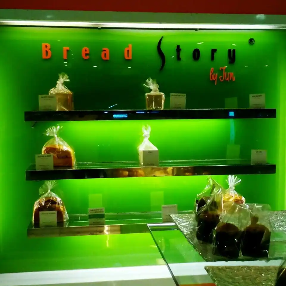 Bread Story