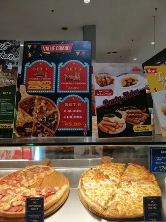 Pezzo Pizza Food Photo 11