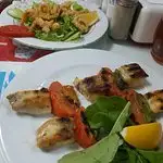 Meshur Halikarnas Balik Pisiricisi'nin yemek ve ambiyans fotoğrafları 2