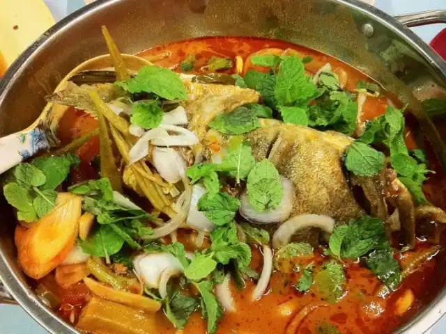 Perak Lane Curry Fish Head Food Photo 4