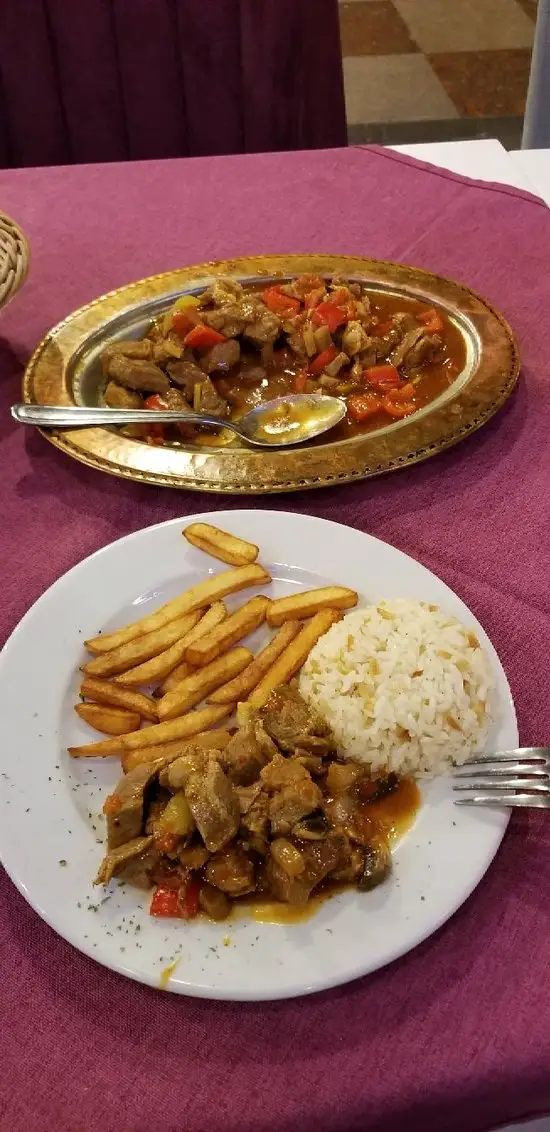 Zamos Cafe & Restaurant'nin yemek ve ambiyans fotoğrafları 34