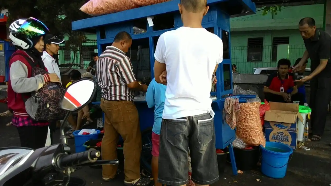 Lontong Sayur SPBU 34-17115 Kemang