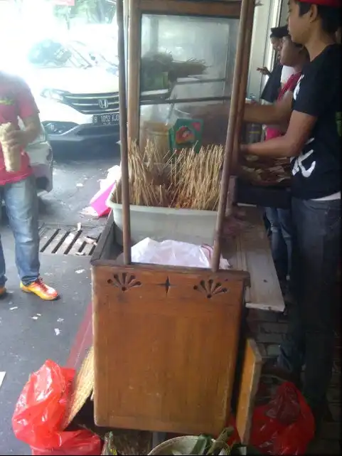 Gambar Makanan Sate Ayam Pertok Pd Indah 2