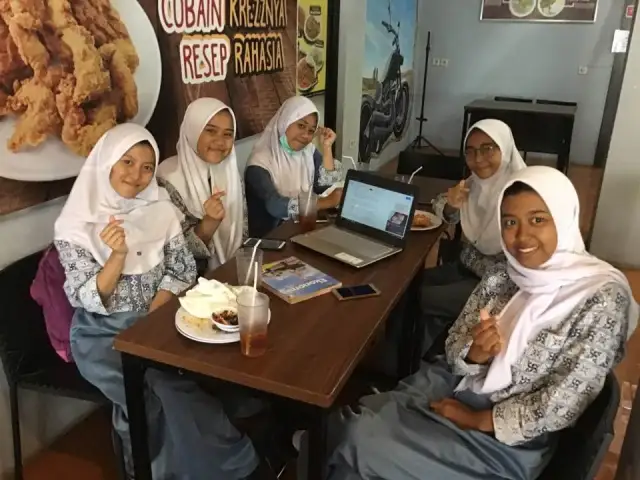 Gambar Makanan Nasi Goreng Rempah Mafia Cikampek 5