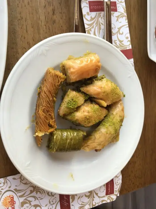 Faruk Güllüoğlu Vatan'nin yemek ve ambiyans fotoğrafları 18