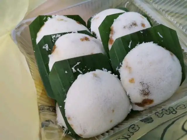 Tengkera Putu Piring Food Photo 4