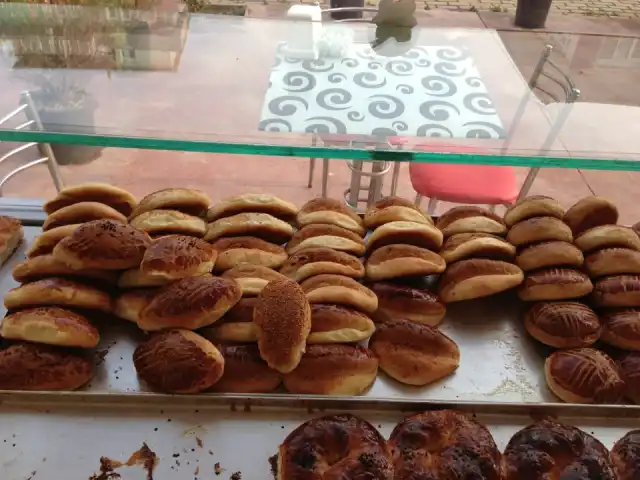 Nur Pastane Börek Pide'nin yemek ve ambiyans fotoğrafları 3