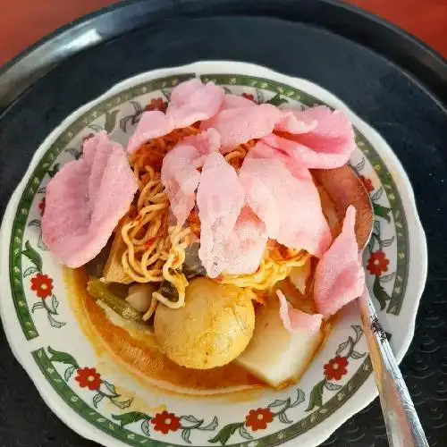 Gambar Makanan Lontong Sayur Padang Uni Etis, Regol/Balong Gede 1