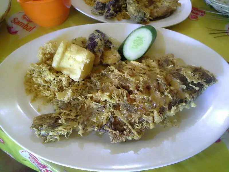 Ayam Kremes Surabaya