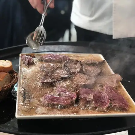 Nusr-Et Steakhouse'nin yemek ve ambiyans fotoğrafları 22