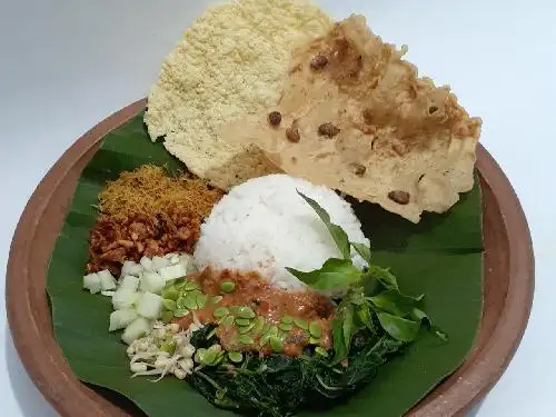 Nasi Pecel Madiun Pojok Bu Wiji