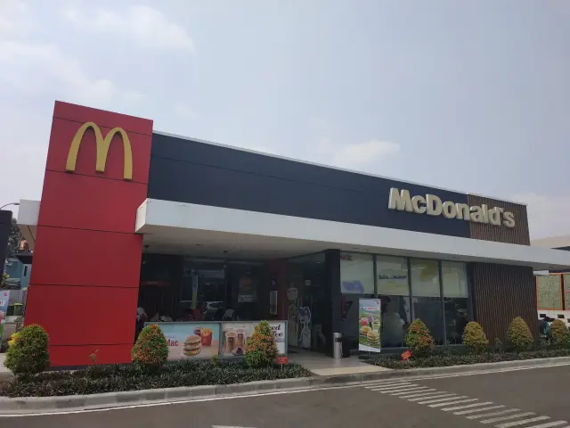 Gambar Makanan McDonald's 5