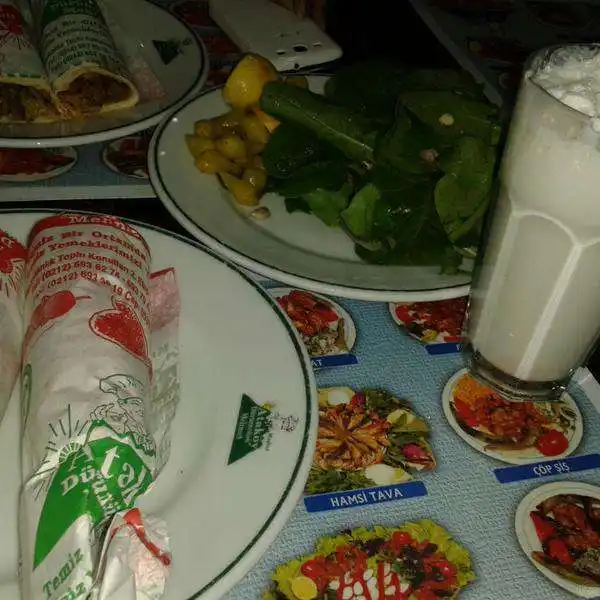 Meşhur Ataköy Dürümcüsü Mehmet'nin yemek ve ambiyans fotoğrafları 15