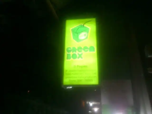 Gambar Makanan GreenBox Legian 5