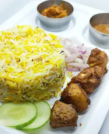 Najia's Pakistani Tawa & Grill Food Photo 2