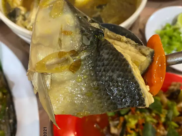 Gambar Makanan Bumbu Karaeng Seafood Makassar 9