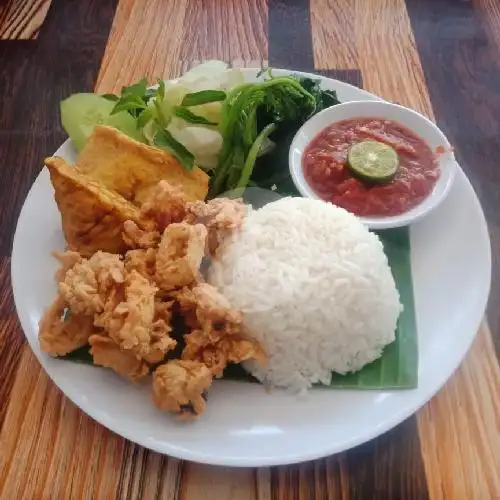 Gambar Makanan Nasi Tempong Penyetan Mbak Nur-Renon, Denpasar Selatan/Denpasar. 12