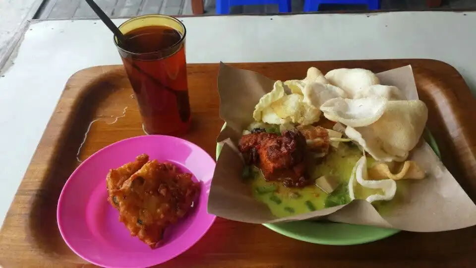 Spesial Sarapan Pagi "Bu Tuti"