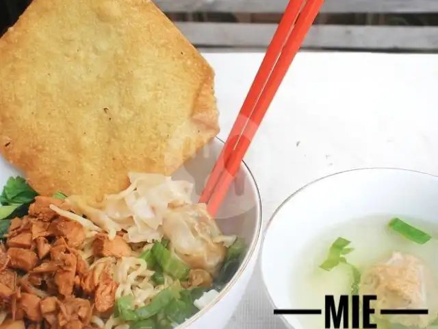 Gambar Makanan Mie Ayam Bang Sule, Cempaka Baru 2