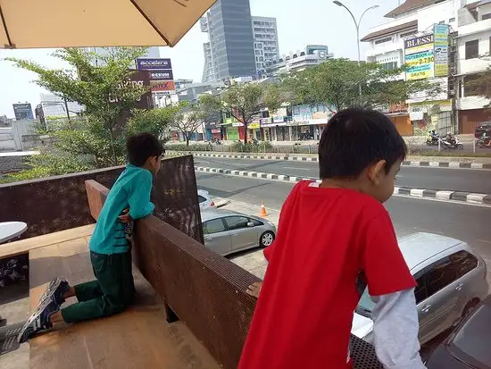 Gambar Makanan Walking Drums Margonda 16