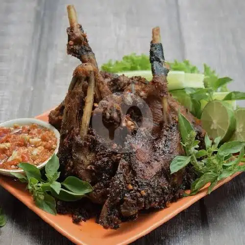 Gambar Makanan Nasi Bebek Ibu Trisna Bumbu Hitam Khas Madura, Ceger Cipayung 13