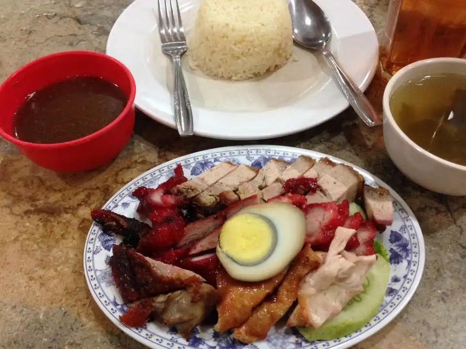 Nasi Campur Kacamata