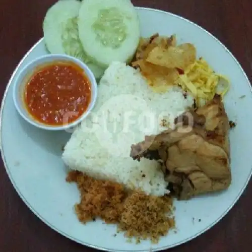 Gambar Makanan Nasi Kuning Dapoer Mak Lie, Pandega Marta 20