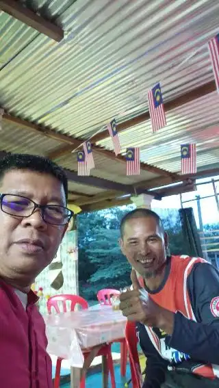 Setiu Route T1, Warung Atas Bukit