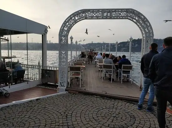 Küçüksu Kasrı Restaurant Cafe'nin yemek ve ambiyans fotoğrafları 10