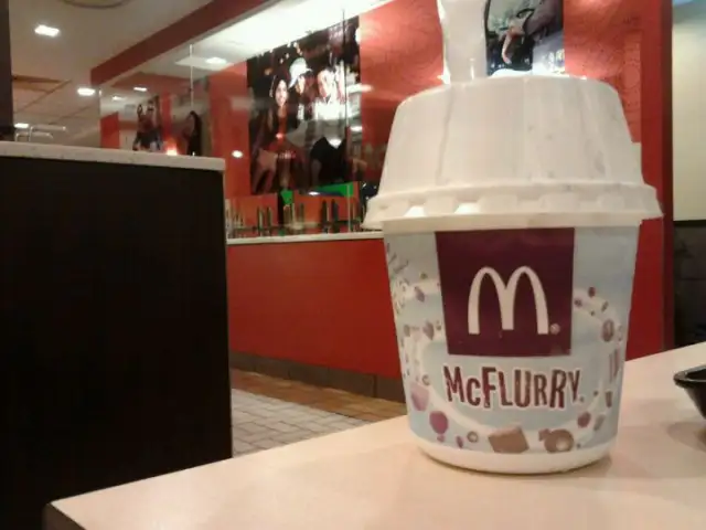 McDonald's & McCafé Food Photo 3