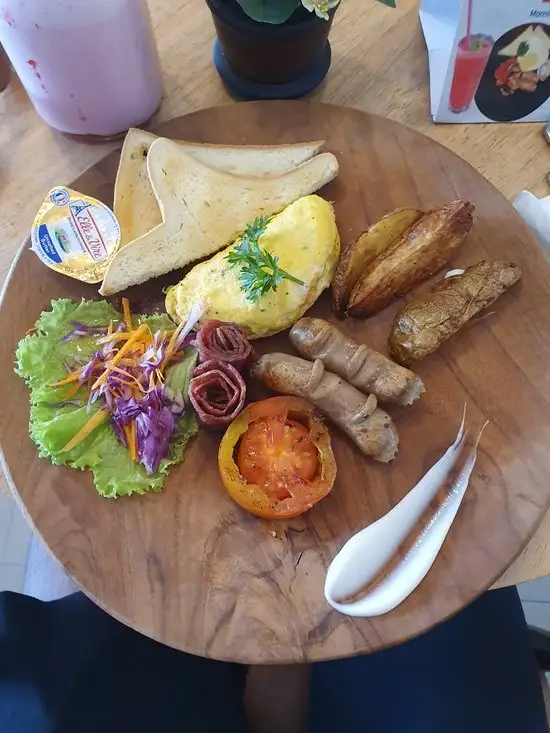 Gambar Makanan Latif Cafe 4