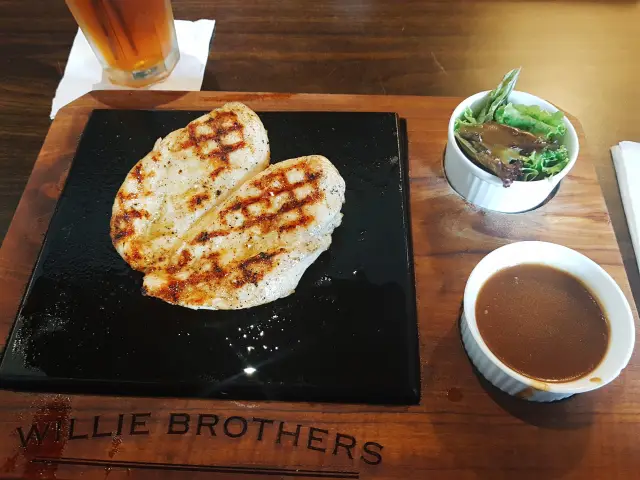 Gambar Makanan Willie Brothers Steak and Cheese 7