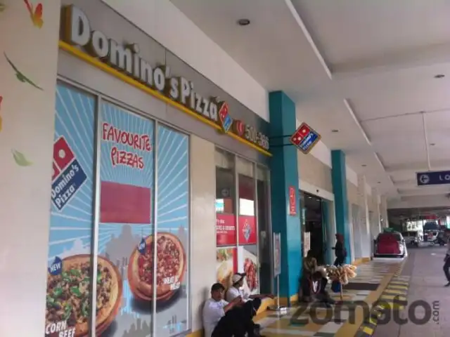 Gambar Makanan Domino's Pizza 10