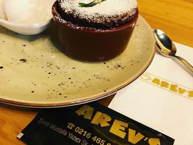 Arev’s Cafe'nin yemek ve ambiyans fotoğrafları 6