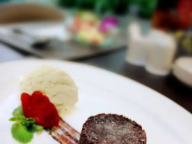 Gambar Makanan Soleil Restaurant - Pranaya Suites Hotel 7