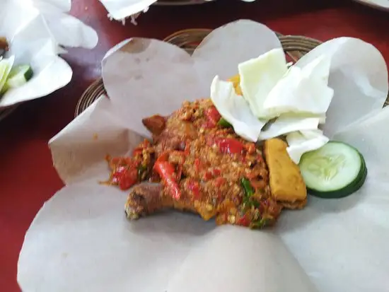 Restoran Ayam Gepuk Pak Gembus Selayang Food Photo 2