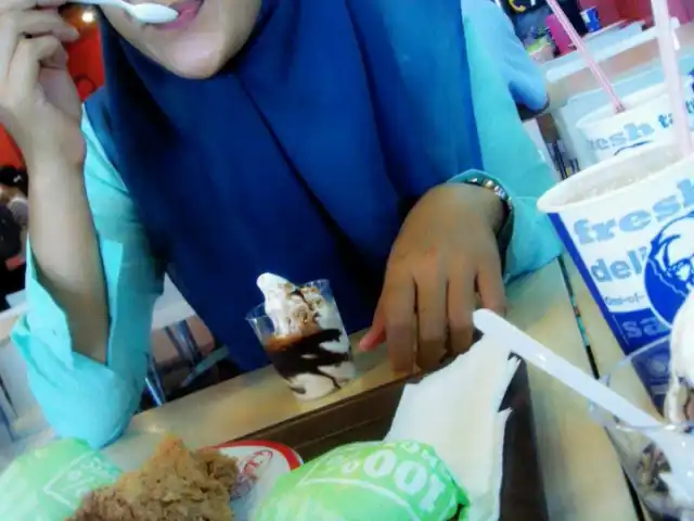 Gambar Makanan KFC 13