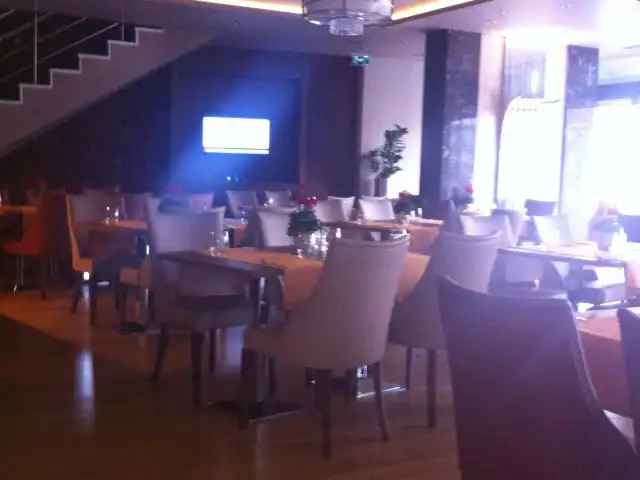 Monde Restaurant Holliday Inn Ankara'nin yemek ve ambiyans fotoğrafları 3