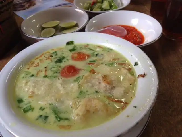 Gambar Makanan Soto Sadang Asli 9