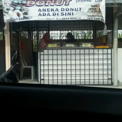 Gerai Kuih Muih Manjoi